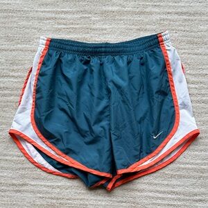 Nike Women's 3'' Dri-Fit Tempo Core Running Shorts Green Orange Size Medium